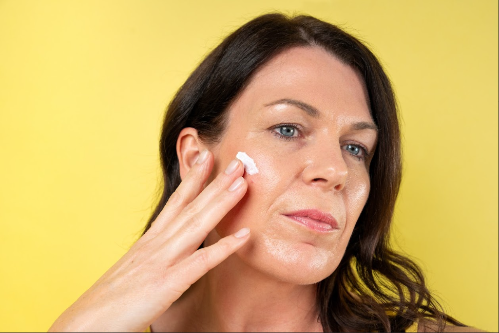 How to Stay Safe in the Sun This Summer